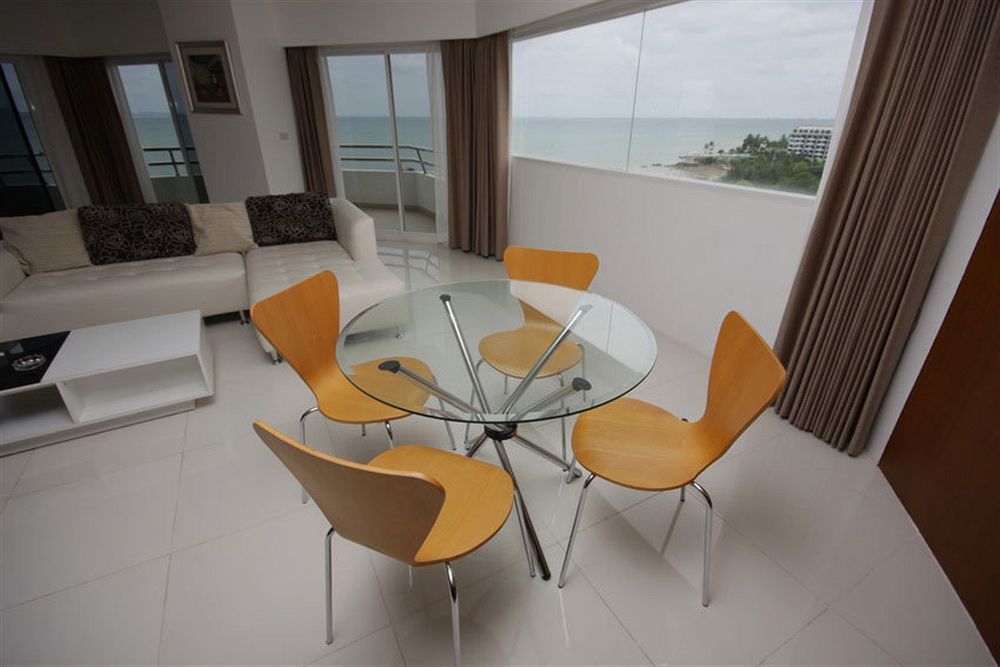 Markland Seaside Pattaya Dış mekan fotoğraf